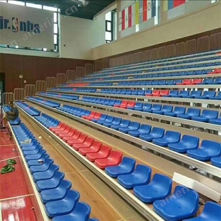 华丽体育实用型篮球馆伸缩 移动看台座椅量大从优 体育馆活动看台