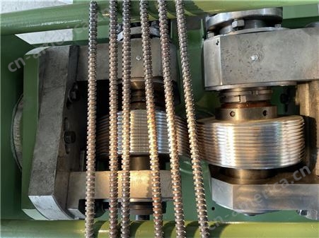 螺纹钢滚丝机 小型钢筋滚丝机型号全 小型两三轴数控上料机